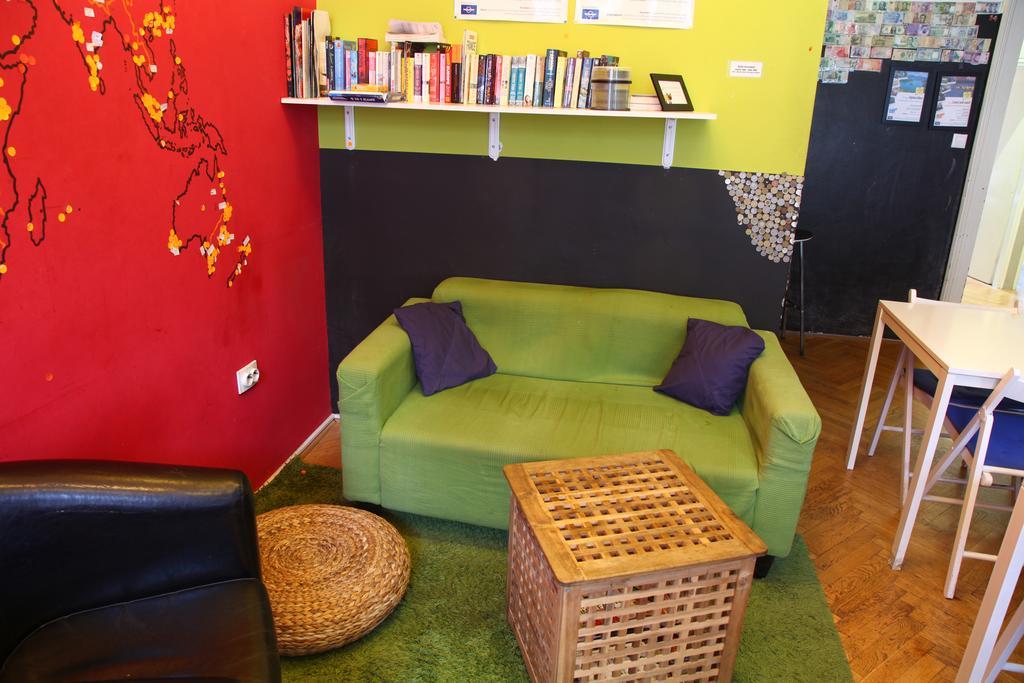 Hostel Zeppelin 卢布尔雅那 外观 照片